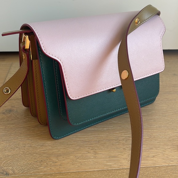 Marni Medium Trunk Bag Pink and Green - Picture 10 of 10